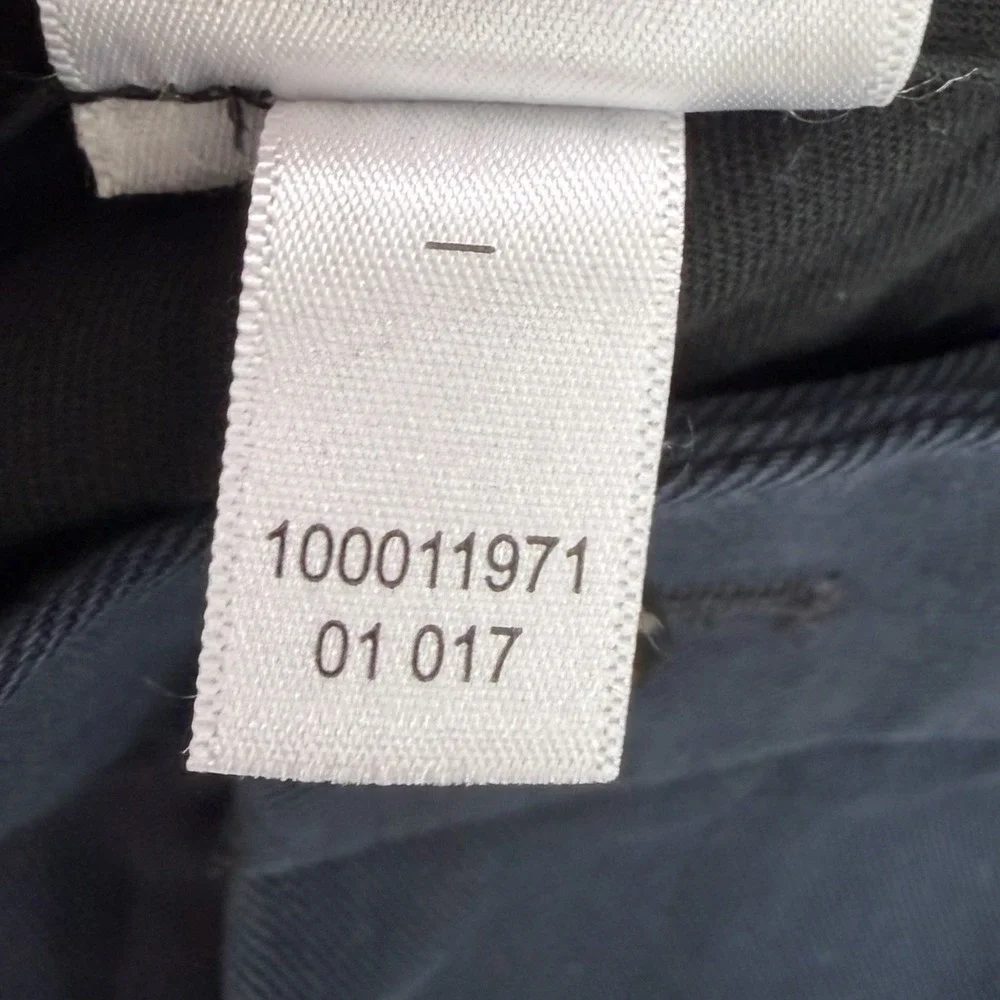 Brooks Brothers excellent pre